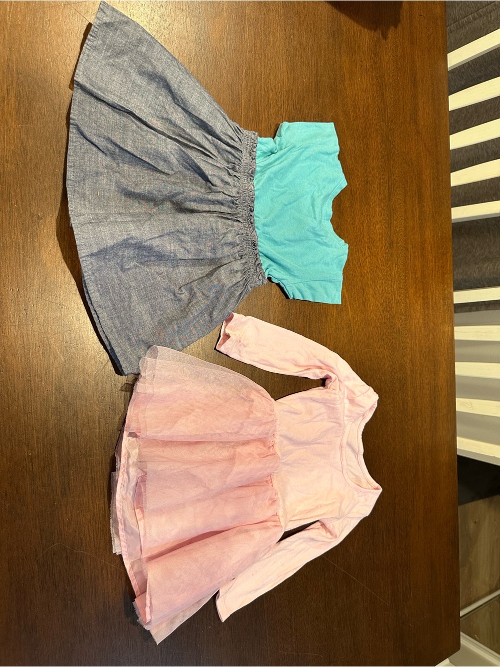 Girls 2T Dress Lot 2 dresses - Picture 2 of 4